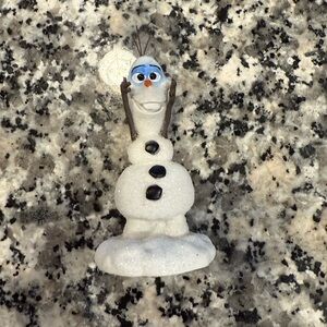 Disney Frozen Department 56 Olaf figure
